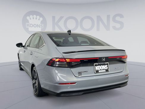 Used 2023 Honda Accord Sport image 4