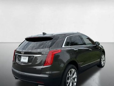 Used 2019 Cadillac XT5 Luxury w/ Advanced Security Package FWD image 6