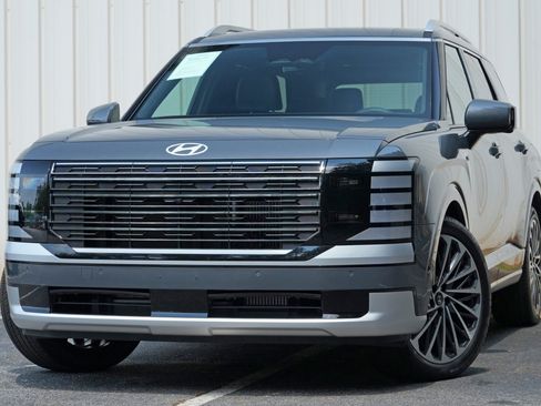 Used 2026 Hyundai Palisade Calligraphy AWD/4WD image 3