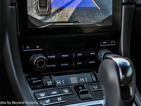 Used 2025 Porsche 718 Cayman image 42