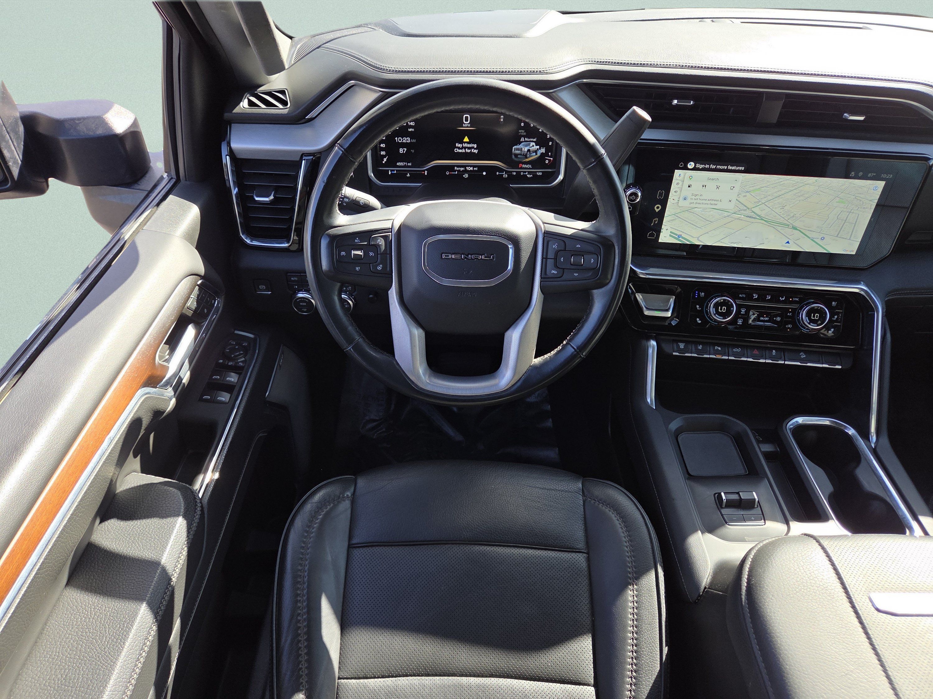 Used 2024 GMC Sierra 2500 Denali AWD/4WD image 4