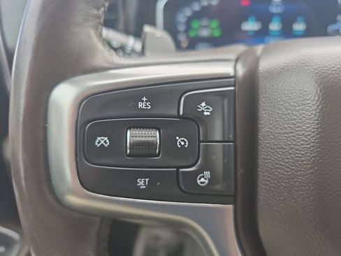 Used 2023 Chevrolet Silverado 1500 LT Trail Boss w/ LT Trail Boss Premium Package AWD/4WD image 33