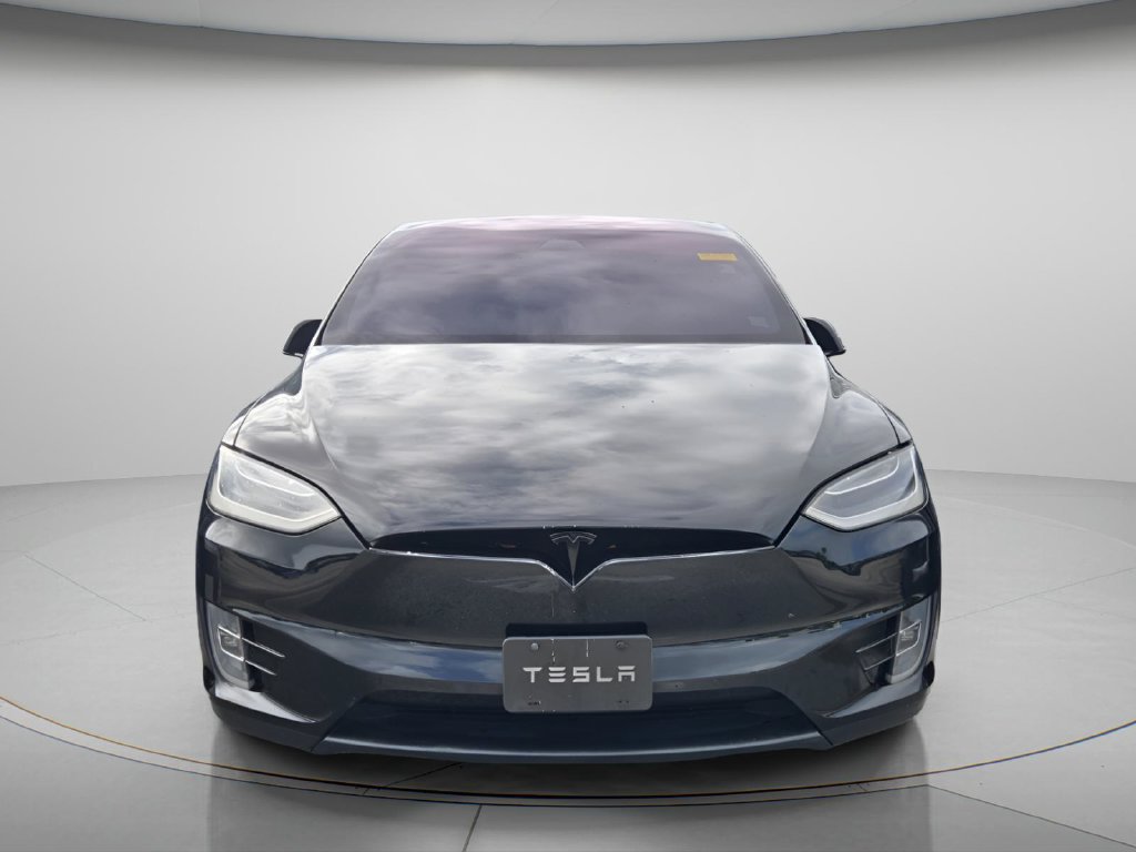 Used 2018 Tesla Model X 75D AWD/4WD image 3