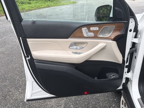 Used 2022 Mercedes-Benz GLE 350 image 18