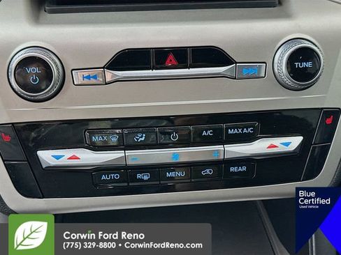 Certified 2021 Ford Explorer XLT w/ Class III Trailer Tow Package image 18