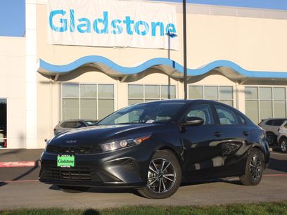 Used 2023 Kia Forte LXS