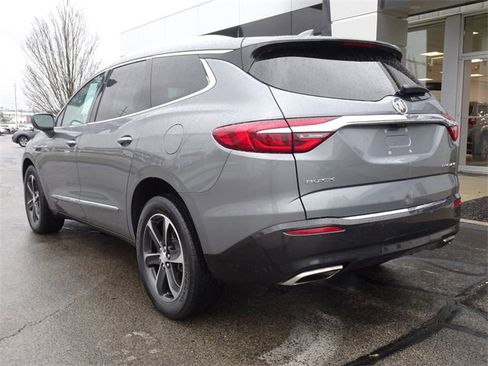 Used 2018 Buick Enclave Premium w/ Trailering Package image 3
