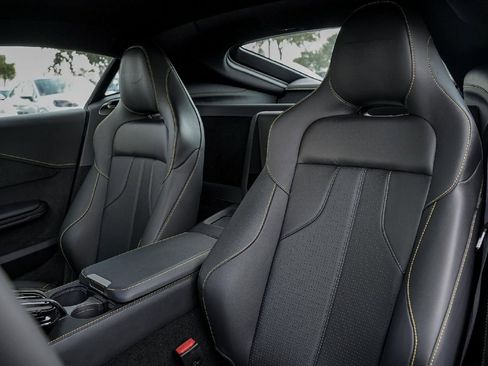 New 2026 Aston Martin V8 Vantage Coupe image 21