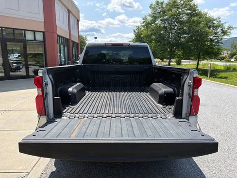 Used 2019 Chevrolet Silverado 1500 Custom w/ Custom Convenience Package AWD/4WD image 20