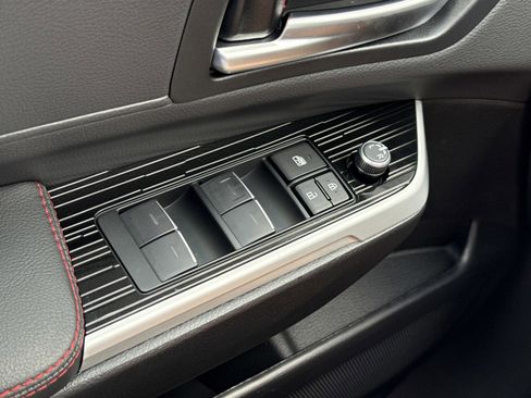 Used 2025 Toyota Sienna XSE image 20