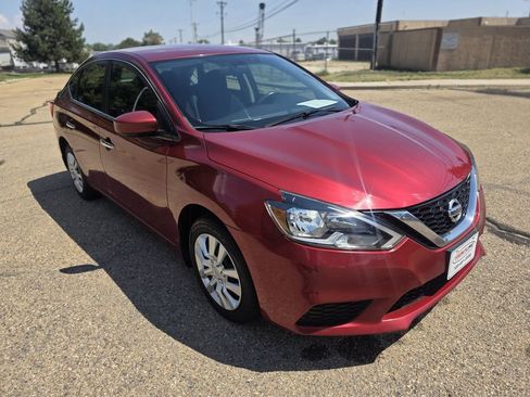 Used 2016 Nissan Sentra SV FWD image 7