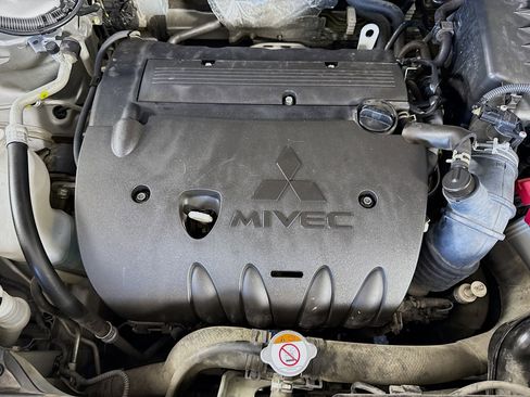 Used 2021 Mitsubishi Outlander Sport ES FWD image 38