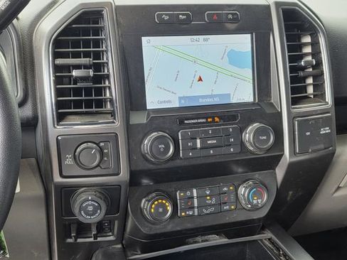 Used 2020 Ford F150 XLT w/ Equipment Group 302A Luxury AWD/4WD image 7