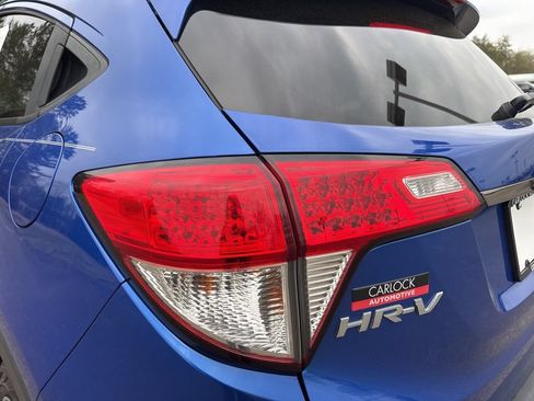 Used 2022 Honda HR-V EX image 12