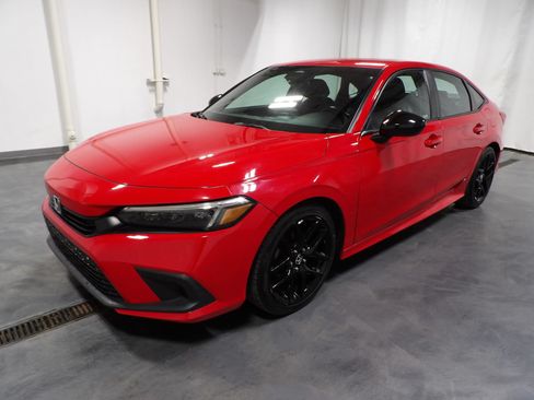 Used 2022 Honda Civic Sport image 3