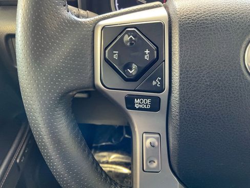 Used 2021 Toyota 4Runner Limited image 12