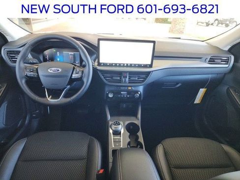 New 2025 Ford Escape SE image 28