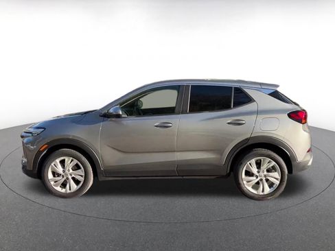 Used 2025 Buick Encore GX Preferred FWD image 9