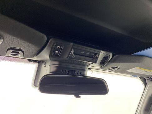 Used 2025 Jeep Wrangler Unlimited Rubicon w/ Safety Group image 28