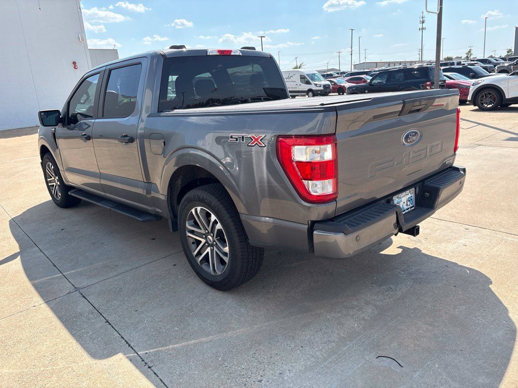 Used 2021 Ford F150 XL w/ STX Appearance Package RWD image 4