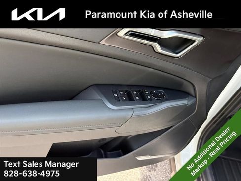 New 2026 Kia Sportage EX w/ EX Panoramic Sunroof Package AWD/4WD image 25