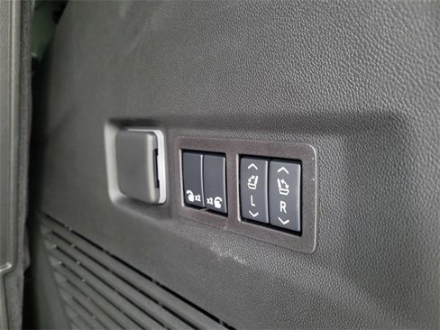 New 2026 Chevrolet Tahoe Premier image 31