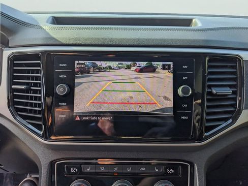 Certified 2023 Volkswagen Atlas SEL R-Line image 24