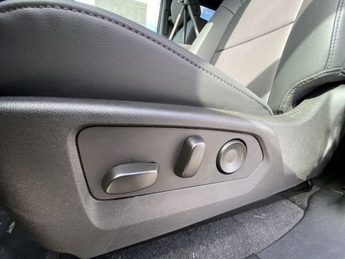 New 2026 Chevrolet Colorado Trail Boss AWD/4WD image 12