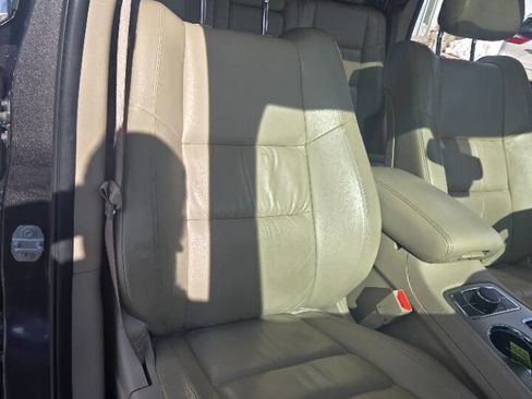 Used 2016 Jeep Grand Cherokee Limited w/ Trailer Tow Group IV image 19