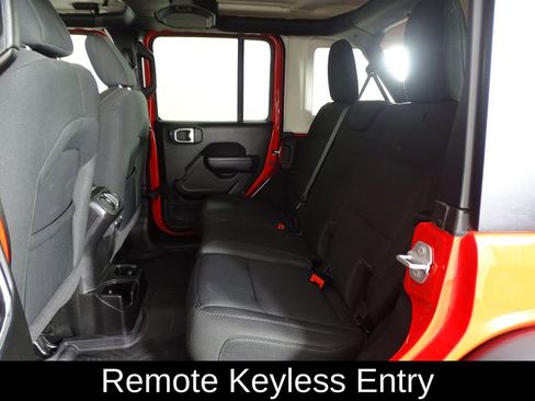 Used 2022 Jeep Wrangler Unlimited Sport image 11