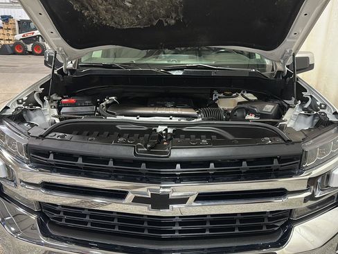 Used 2020 Chevrolet Silverado 1500 LT w/ All-Star Edition image 14