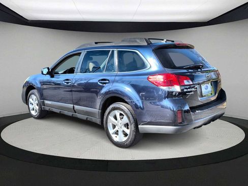 Used 2014 Subaru Outback 2.5i Limited w/ Moonroof Package image 6