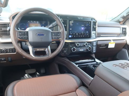 New 2026 Ford F250 King Ranch w/ Chrome Package AWD/4WD image 2