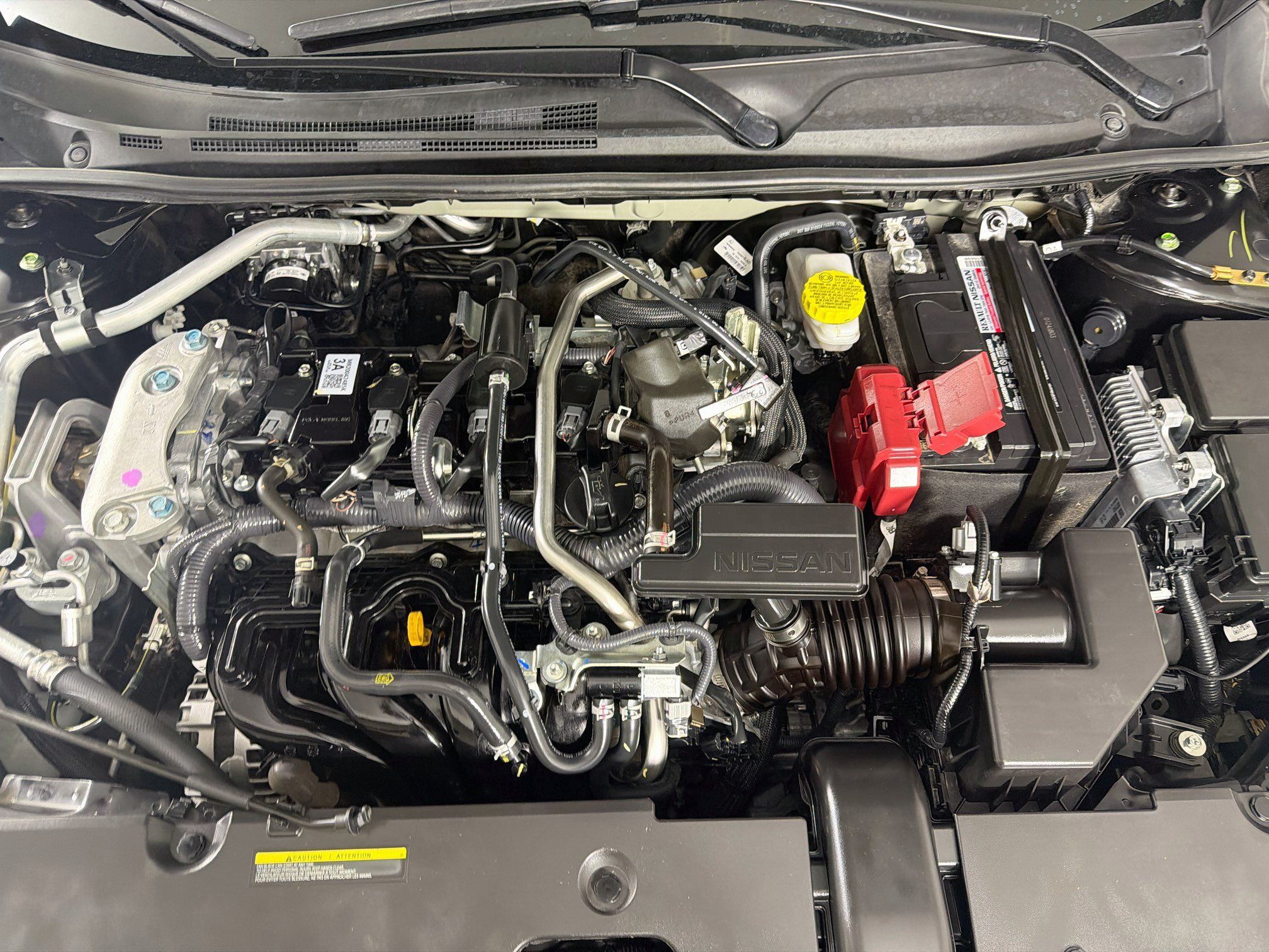 Used 2025 Nissan Sentra SR FWD image 30