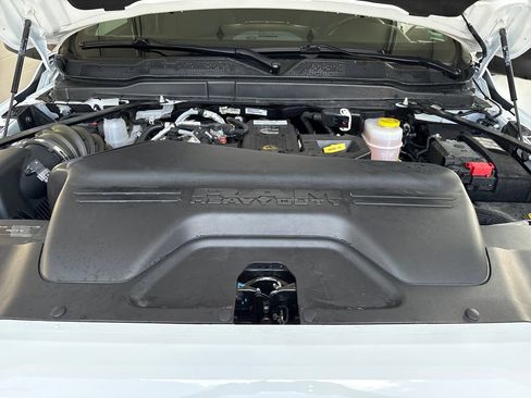 Used 2026 RAM 2500 Tradesman AWD/4WD image 34
