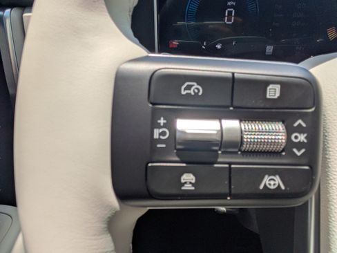New 2026 Hyundai Santa Fe SE FWD image 28