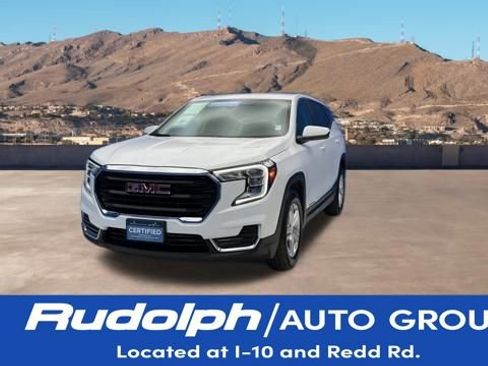 Used 2024 GMC Terrain SLE image 1