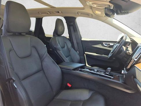 Used 2021 Volvo XC60 T8 Inscription Expression w/ Premium Package AWD/4WD image 28