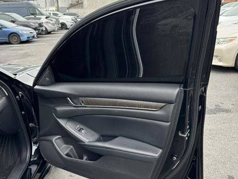 Used 2018 Honda Accord EX-L image 13