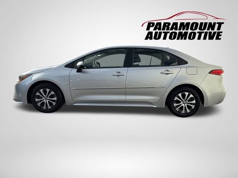 Used 2022 Toyota Corolla LE image 4