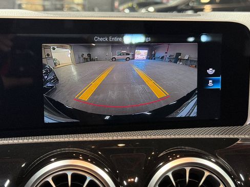 Used 2019 Mercedes-Benz A 220 image 17