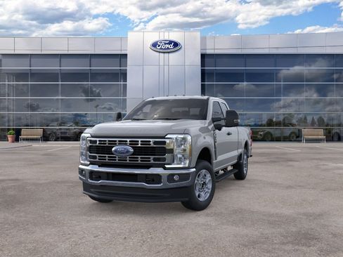 New 2026 Ford F250 XLT w/ 360-Degree Camera Package AWD/4WD image 13