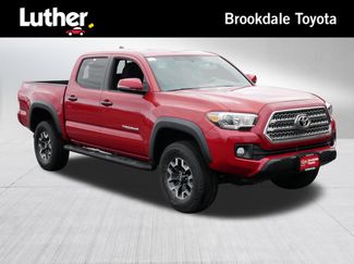 Used 2016 Toyota Tacoma TRD Off-Road w/ Premium & Technology Package AWD/4WD video 1
