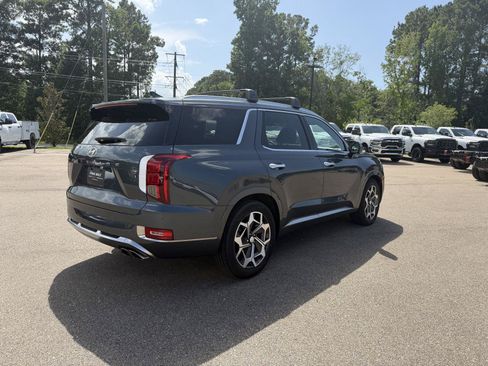 Used 2022 Hyundai Palisade Calligraphy FWD image 6