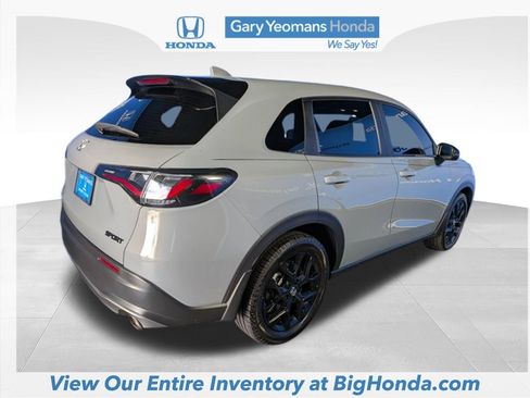 Used 2024 Honda HR-V Sport image 7