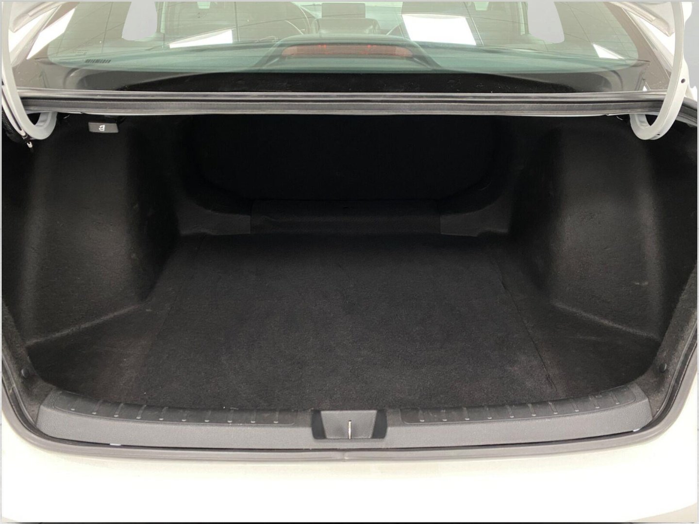 Used 2023 Honda Civic Sport image 6
