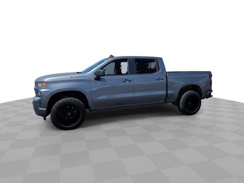 Used 2020 Chevrolet Silverado 1500 Custom w/ Custom Value Package RWD image 4