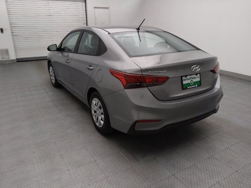 Used 2021 Hyundai Accent SE FWD image 5