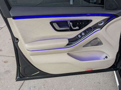 Used 2022 Mercedes-Benz S 500 4MATIC image 13