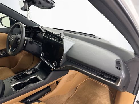 Used 2024 Lexus RZ 300e Premium w/ Accessory Package (Z1) image 31